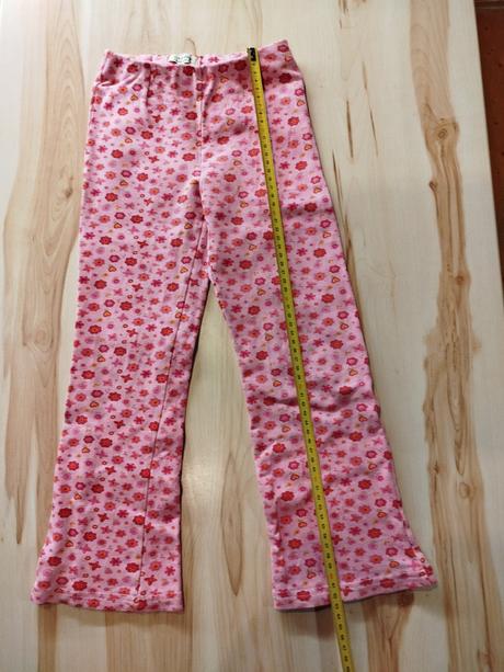 Mierne zateplené tepláky, 116