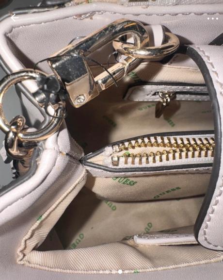 Kabelka guess nová, guess