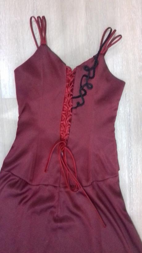 Spoločenske šaty, 36