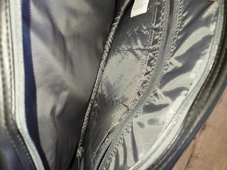 Taška na rameno uni,