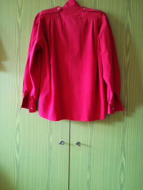 Červená blúzka s- l, m