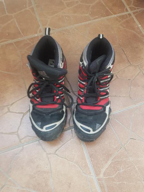 Sportove turisticke topanky 14e, adidas,35