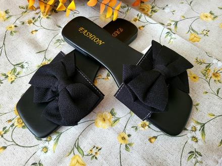 Nové šlapky č. 38-39, 38 / 39