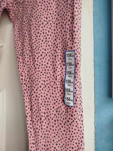 Legíny 158/164, reserved,158