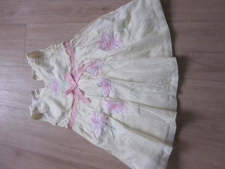 Slávnostné šatičky, early days,74