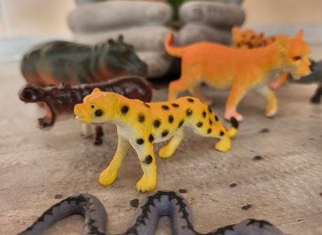 Safari - menšia a stredná veľkosť, 