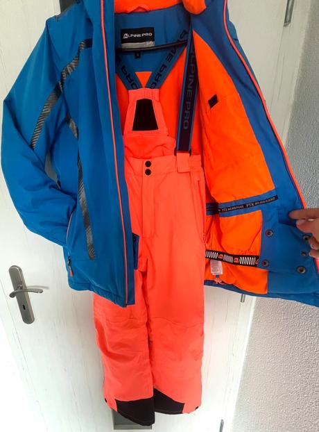 Raz oblečený, alpine pro,158