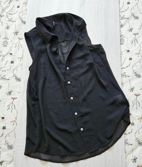 Pekná lahulinká blúzka, 36