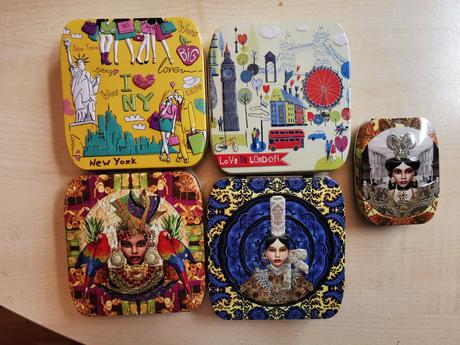 Plechové dózičky, 