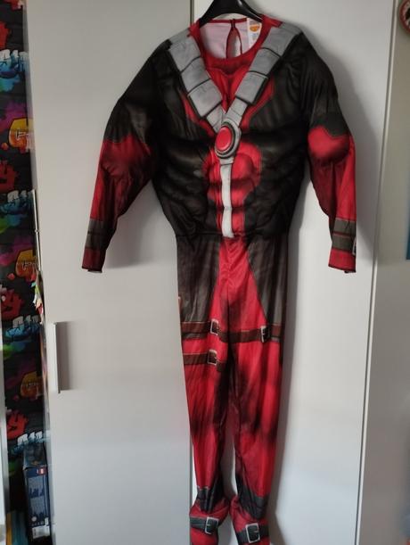 Maska na karneval deadpool,