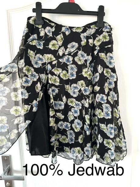 Vzdušná hodvábna kvetovaná sukňa nine west, s
