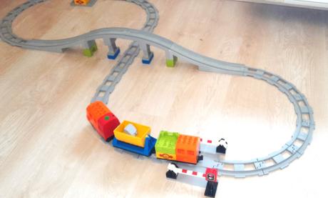 Lego duplo vláčik,