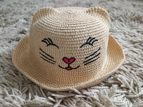 Dievčenský klobúk, 