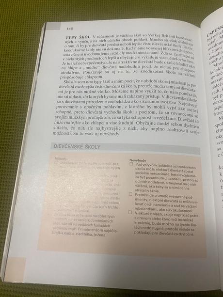 Dospievajúcim dievčatám - miriam stoppardová, 