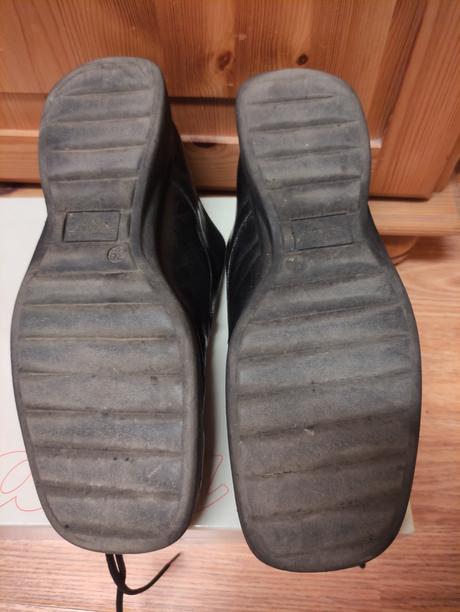 Kožené topánky baťa, baťa,39