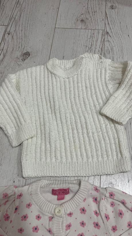 Sveter dievca 86, 86