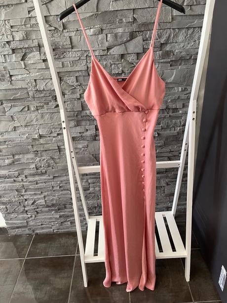 Zara v.s, zara,s