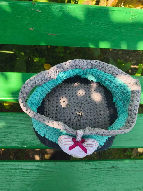 Hačkovaný košík, 