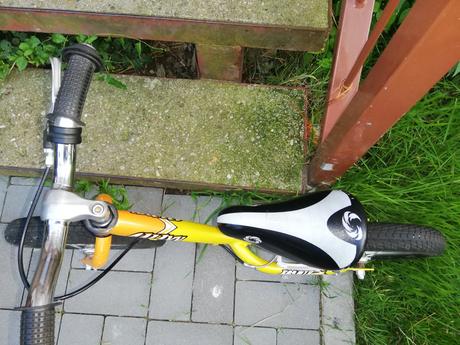 Cykloodrazadlo galaxy kosmik,