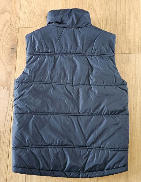Chlapčenská vesta, veľ. 152, h&m,152