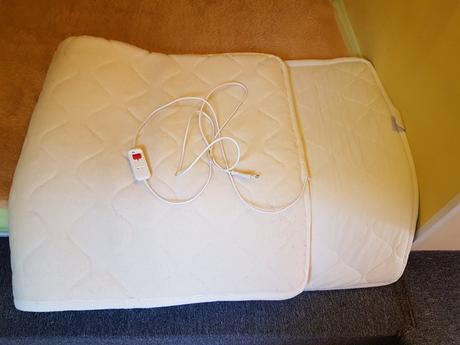 Elektrická vyhrievaca podložka na posteľ, 