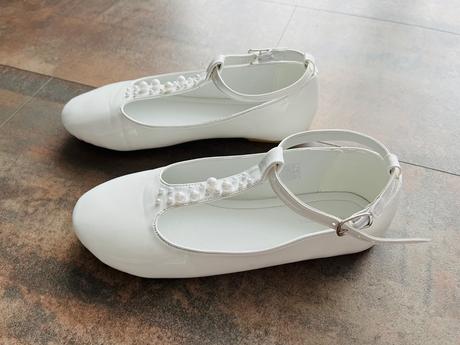 Topanky, sandale na 1. svate prijimanie, reserved,34