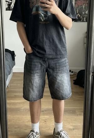 Šortky zn. cropp baggy, 30