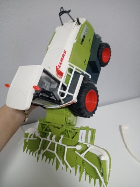 Kombajn sekacka claas, 