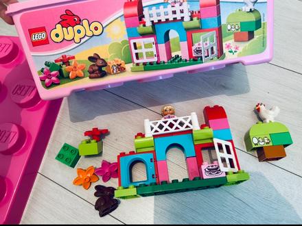 Lego duplo s boxom, 