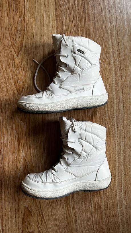 Kožušinové nepremokavé čižmy č.36, 36