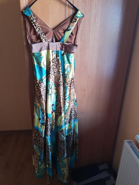 Spoločenské šaty, m