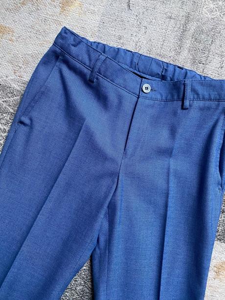 Oblekove nohavice, 146