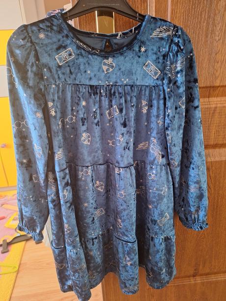 Šaty harry potter, 128