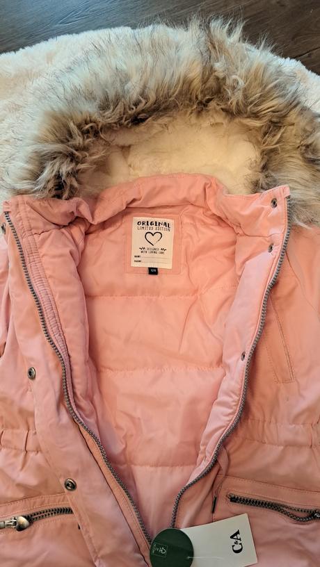 Bundička 128, c&a,128