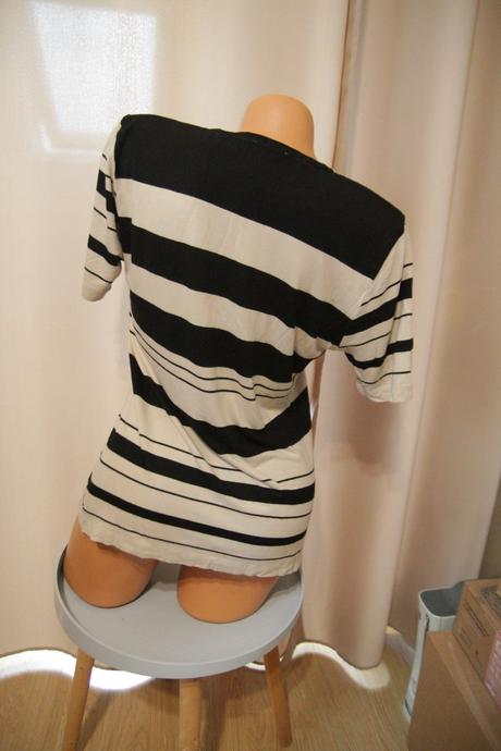 Béžovo čierny pásikavý top, m/l, m