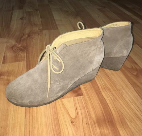 Kotníkové topánky na platforme 36, clarks,36