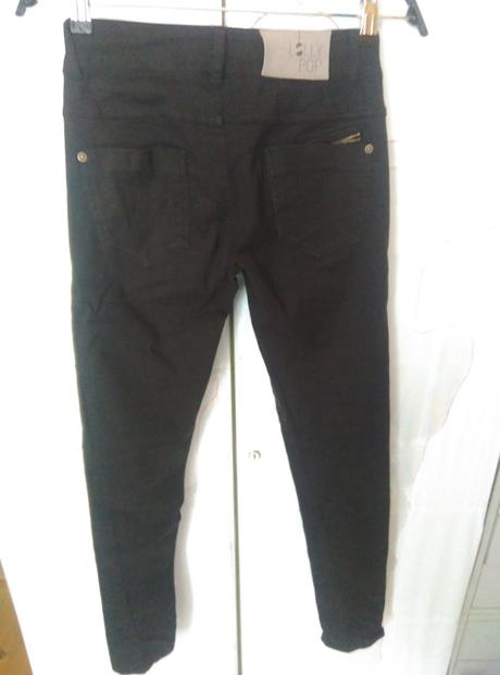 Tmave skinny rifle, gate,34