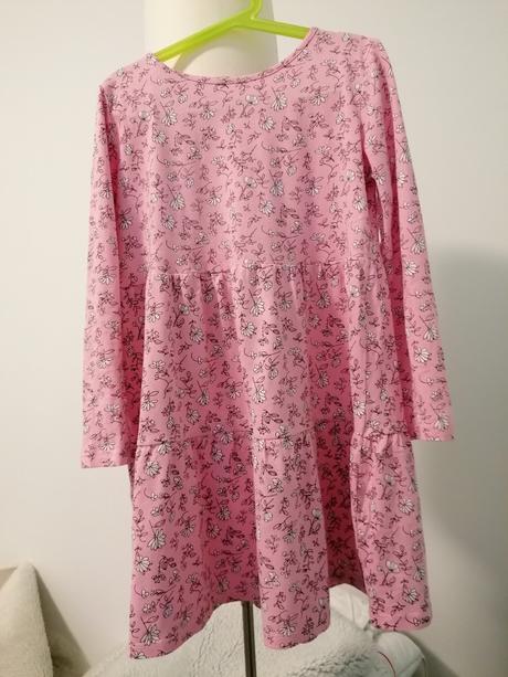 Ružové šaty pre mladú slečnu, sinsay,140