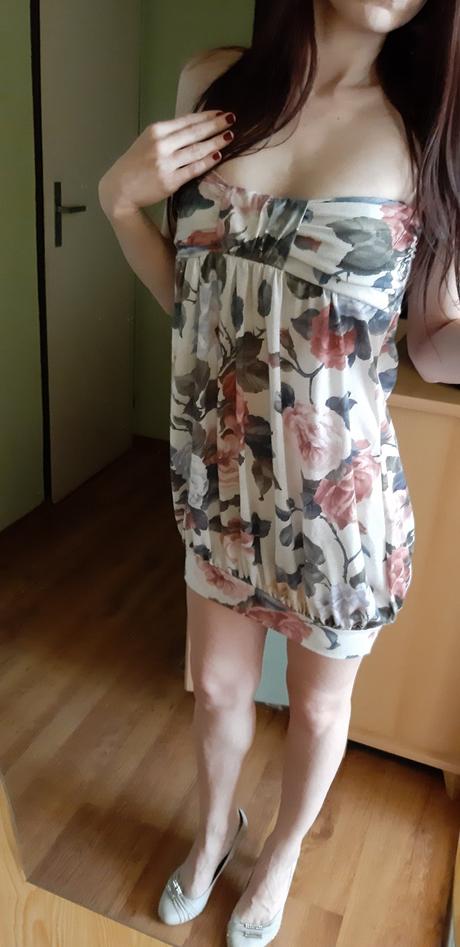 Kvetinové minišaty, m