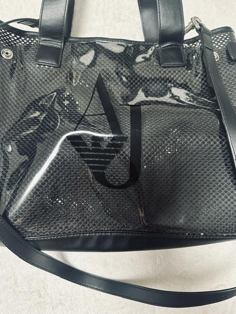 Čierna vinylová kabelka zn. armani jeans originál, armani