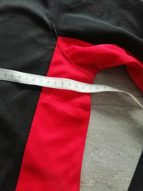 Čierno červená mikina maui vl, l