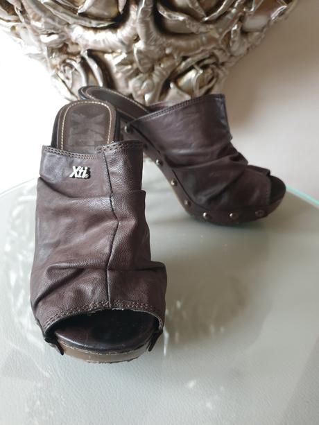 Kozene slapky, baťa,36