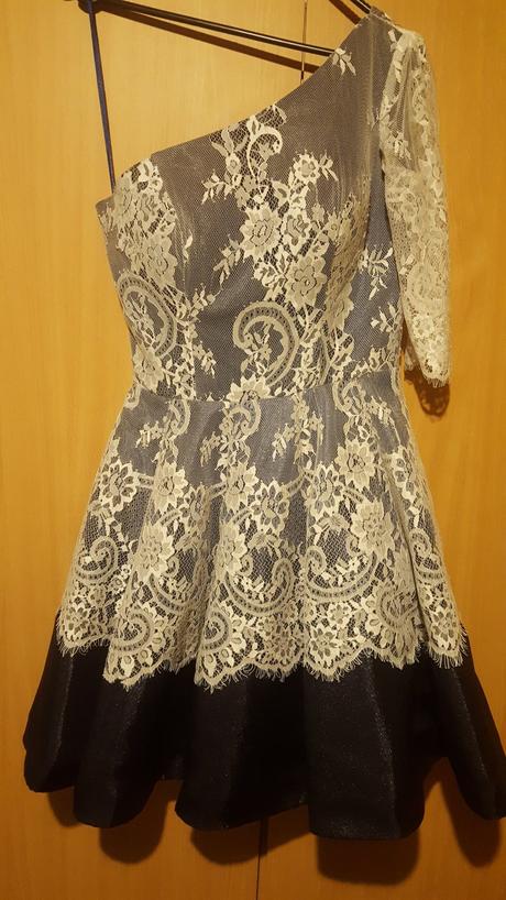 Spoločenské šaty, 34