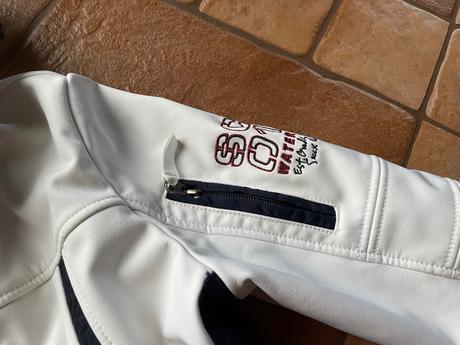 Biela softshelka, soccx,40