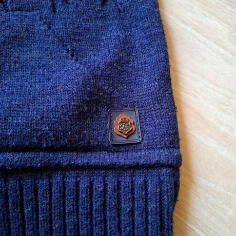 Krásny pletený svetrík 128-134, 134