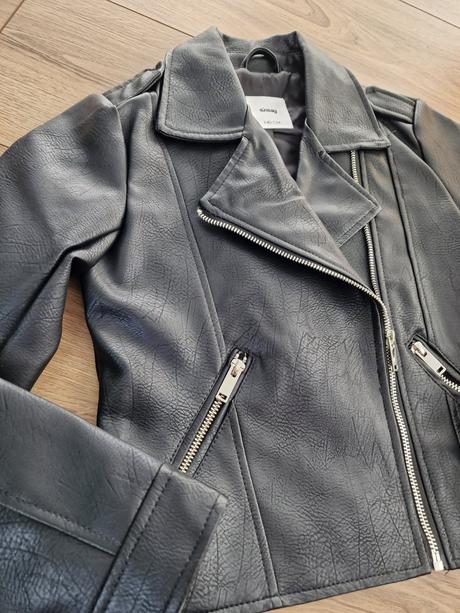 Koženková bunda, sinsay,140
