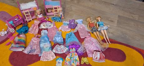 Barbie + saty+ prislus., 
