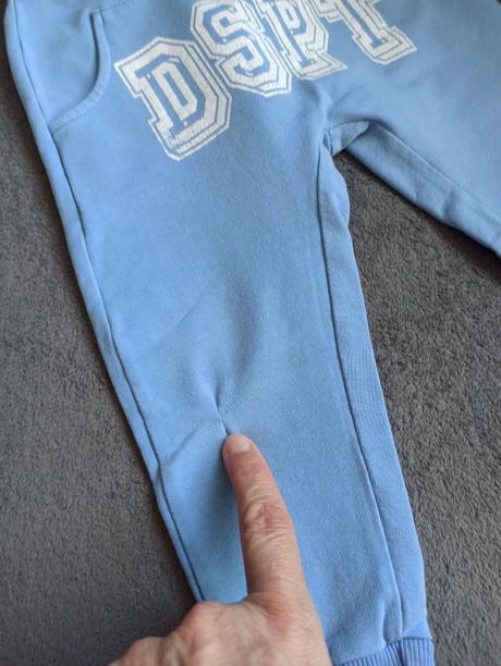 Tepláky despacito, 92