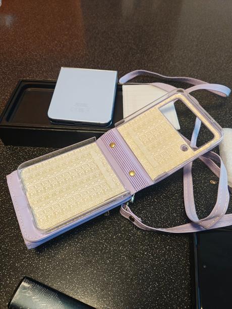 Samsung galaxy z flip 4, samsung