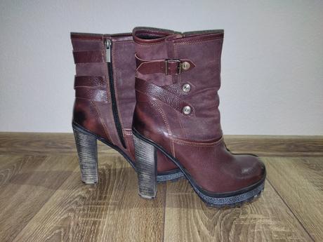 Kožené topánky na vysokom opätku, 39